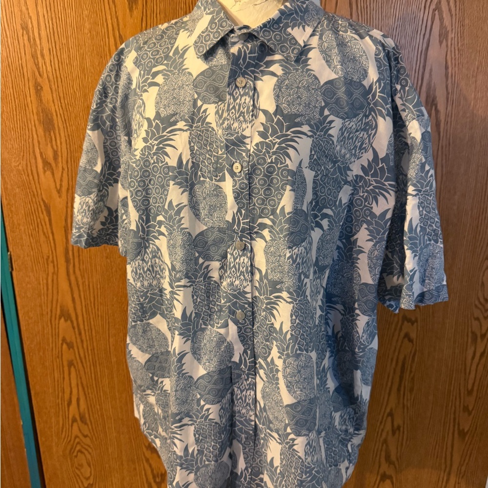 Big and Tall UNTUCKit Blue and White Pineapple Print Shirt